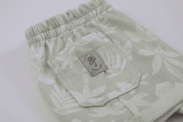 Conjunto Baby Curto Body Meia Manga Bordado com Gola Polo e Shorts Moletom Estampado com Bolso Paraiso