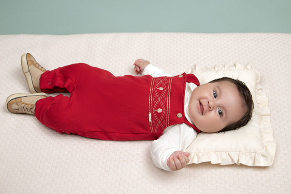 Conjunto Jardineira Longa Quadriculada com Bordado e Body Manga Longa Conforto Paraiso