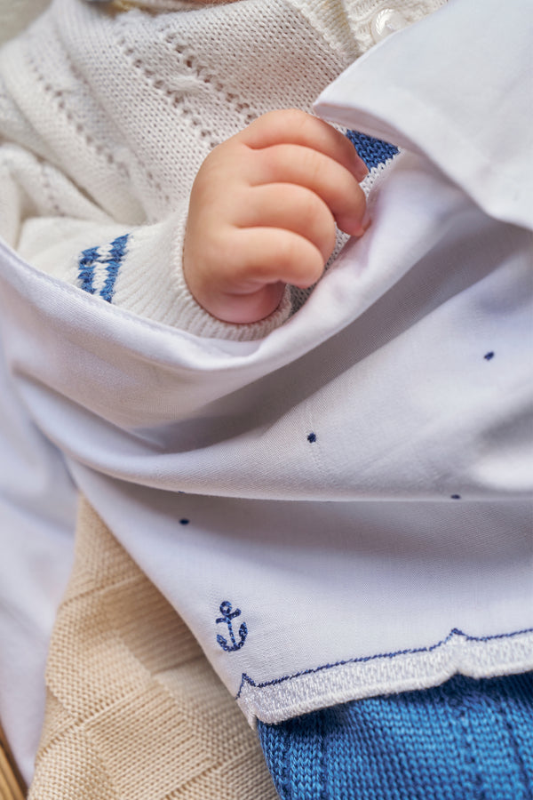 Saída Maternidade Masculina Bebê Tricô Bordado com Macacão Manta e Cueiro