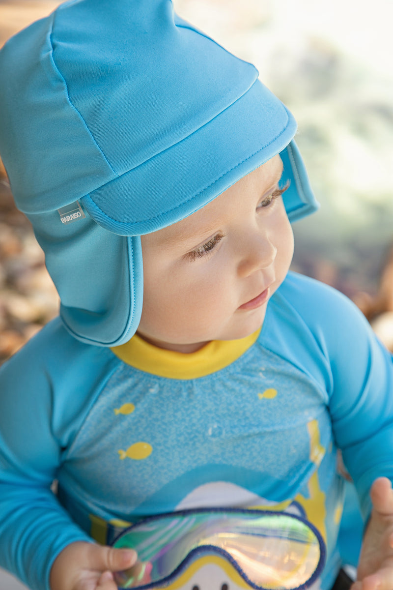 Kit Praia Infantil Malha UV Manga Longa com Sunga e Chapéu Aba Ampla - Image 2