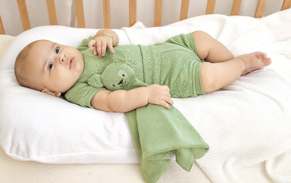 Conjunto Baby Curto Linha Amamentação com Body em Ribana Manga Curta e Shorts com Cós Conforto Letut