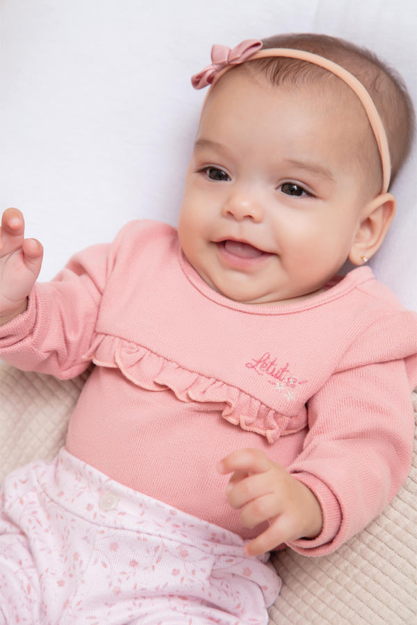 Conjunto Baby Longo em Malha Tricô Levíssima com Body Transpasse e Calça Estampada Letut