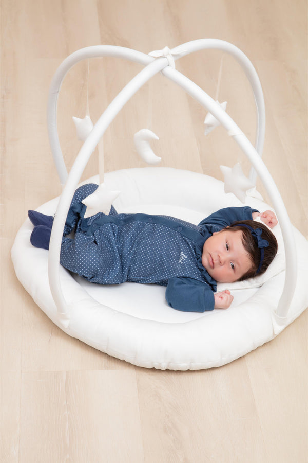 Macacão Longo Feminino em Malha Tricô Levíssima com Poá e Babadinho Letut