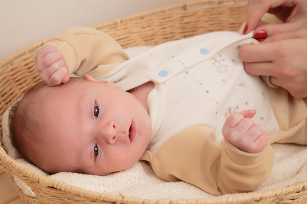 Macacão Longo Masculino Plush Liso Bordado Coelhinhos Letut