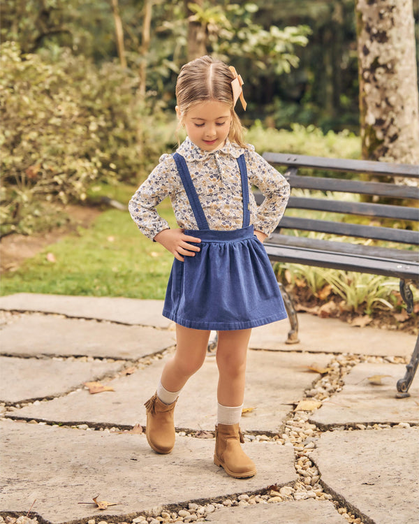 Conjunto Blusa Viscose Floral com Gola Bordada e Saia Shorts Sarja Cotelê com Alças Reguláveis Paraiso 17939