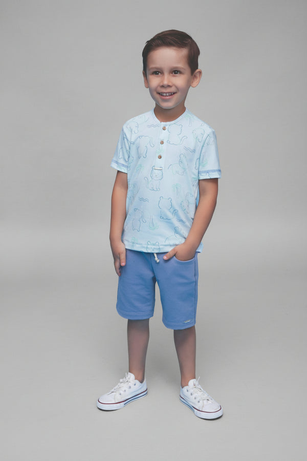 Conjunto Masculino de Camiseta Estampada com Abertura em Botão e Shorts Molecotton Le Bhua