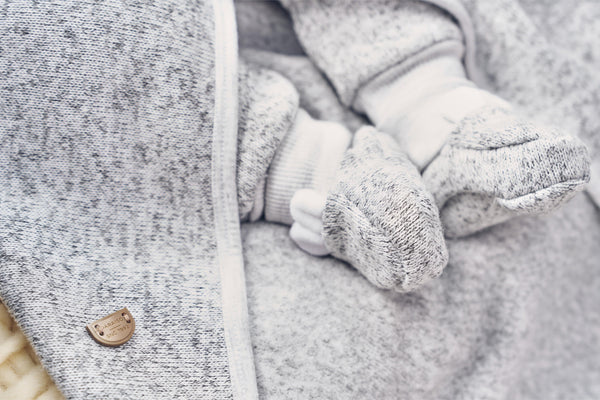 Saída Maternidade Plush com Touca de Orelhinhas, Manta Tricô Felpada e Sapatinhos Paraiso 17736