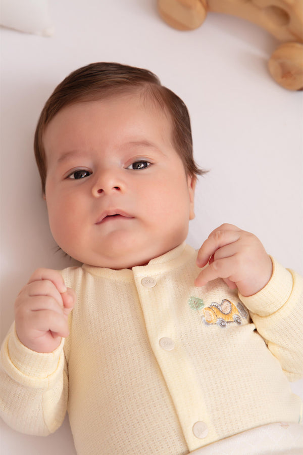 Conjunto Baby Longo de Body em Malha Trabalhada com Calça em Malha Tricô Levíssima Estampada Letut