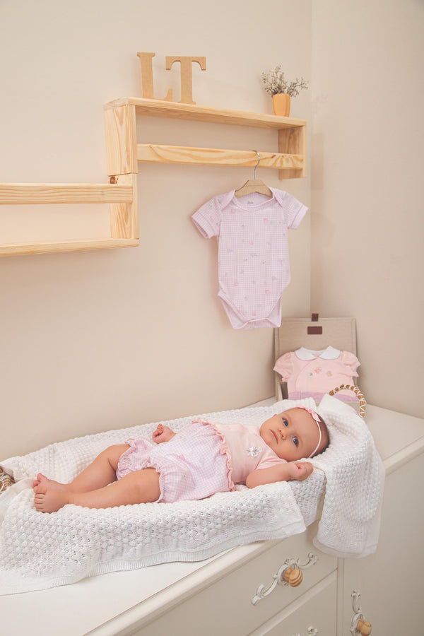 Body Meia Manga Em Malha Polifiado Estampado Com Abertura Fundo Botão De Pressão Letut LT16628