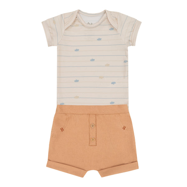 Conjunto Baby Curto com Body Estampado e Shorts em Malha Conforto com Detalhes Bordados e Botão Decorativo Letut