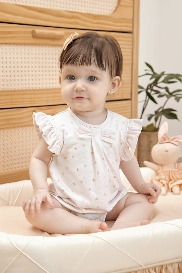 Macacão Curto Estampado com Transpasse nas Costas, Manga Babadinho e Detalhe Laço Letut