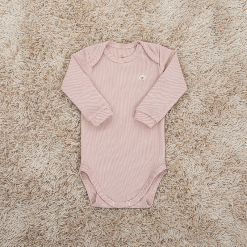 Letut Body Manga Longa Bebê Linha Amamentação em Malha Ribana com Fundo Extensor — Conforto Real para os Primeiros Dias - Image 17