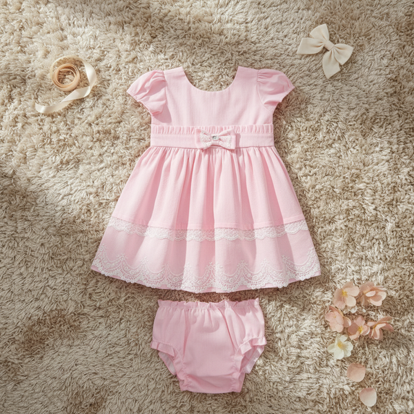 Vestido Tricoline com Tule Renda, Mangas com Preguinhas, Laço Decorativo e Calcinha Infantil Paraiso