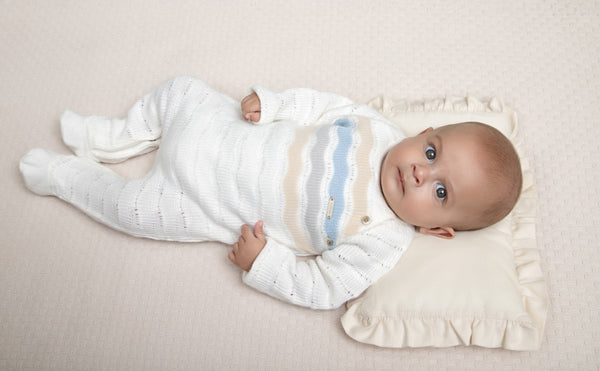 Macacão Longo em Tricô com Body Manga Curta Suave e Abertura Lateral Paraiso