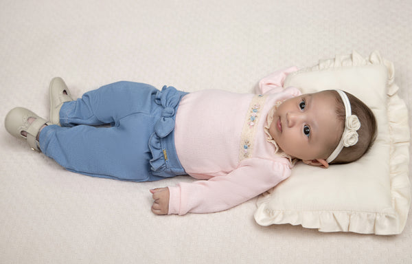 Conjunto Baby Longo Body Quadriculado com Renda Bordada e Calça Denim com Babadinhos e Laço Nozinho Paraiso