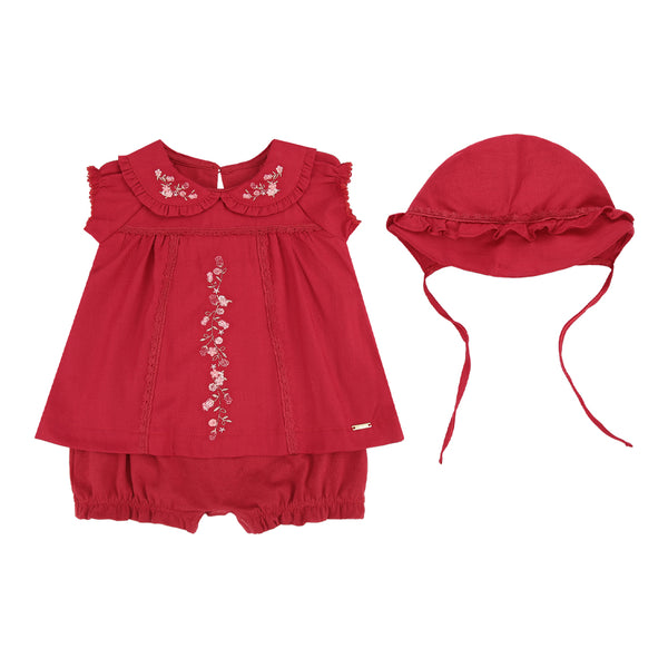 Macacão Curto de Tricoline com Bordado, Renda e Chapéu para Bebê – Paraiso