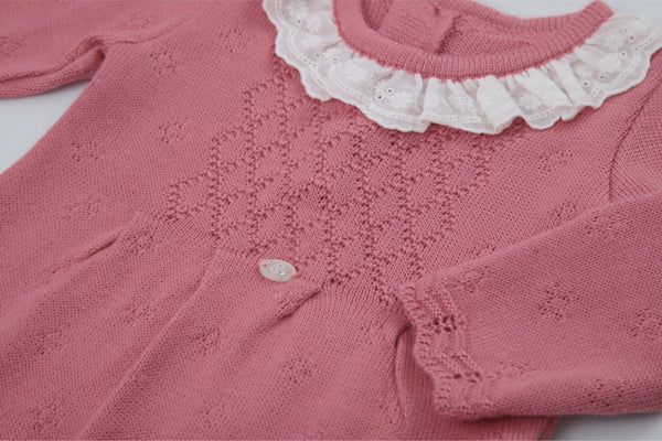 Macacão Longo Feminino Paraiso Tricô Rosê com Punhos Zig Zag e Gola Delicada