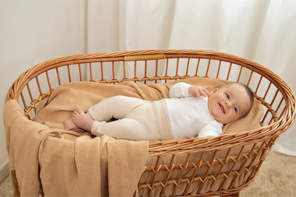 Conjunto Baby Letut Longo Malha Conforto Gola Expansível e Cós Largo