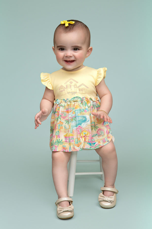 Macacão Curto Paraiso Baby com Babado e Detalhe Crochê Feminino