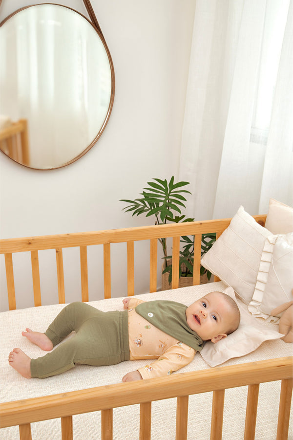 Kit Presente Bebê Letut 3 Peças Body Manga Longa, Calça e Bandana