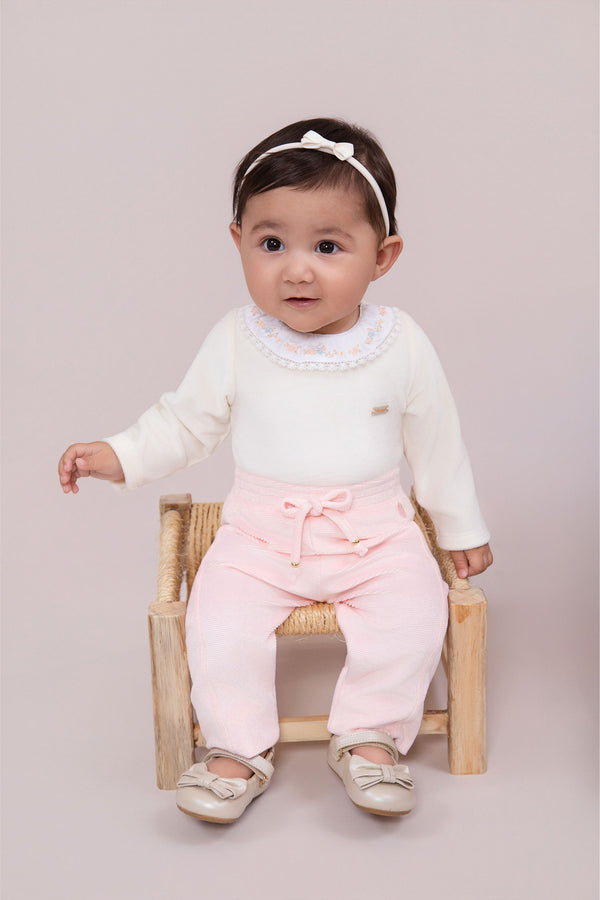 Body Longo Paraiso Bebê Feminino Plush Bordado Floral e Renda Inverno