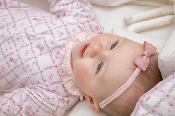 Macacão Longo Letut Plush Exclusivo com Babado e Toque Macio para Bebê