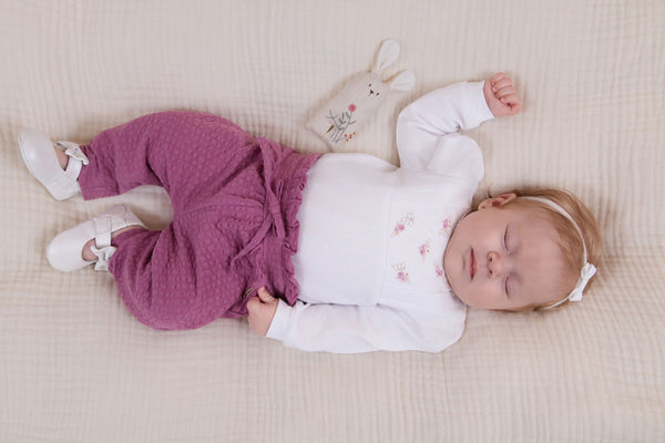 Conjunto Baby Paraiso Delicado com Bordado Floral e Cós Clochard