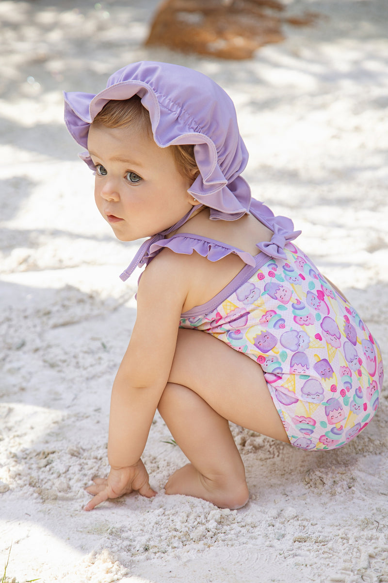 Kit Praia Infantil Feminino Maiô Proteção UV com Babado e Chapéu Franzido - Image 2
