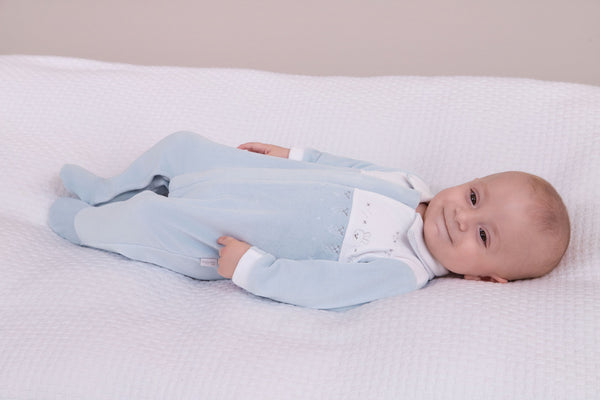 Macacão Longo Plush Paraiso Inverno Bordado Coelhinho Zíper Conforto