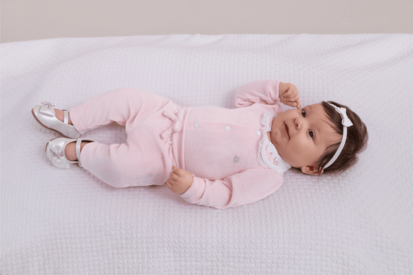 Conjunto Paraiso Plush com Gola Tricoline e Detalhes Delicados Rosa