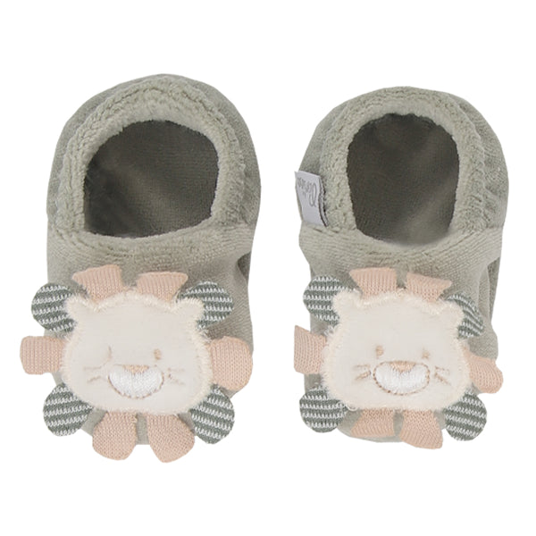 Pantufa Paraiso Plush Poá Unissex com Bordado e Sola Dupla Verde musgo