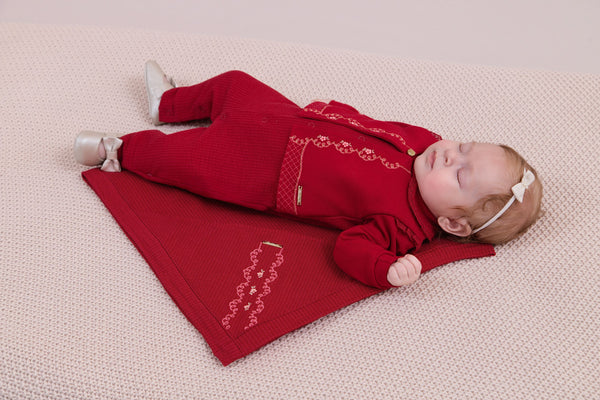 Saída Maternidade Paraiso Tricô Canelado com Manta e Detalhes Especiais