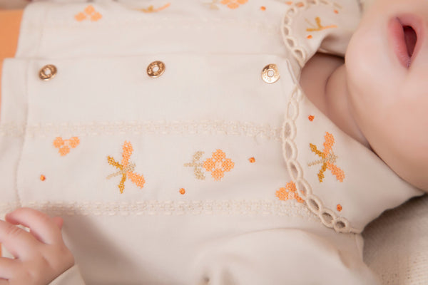 Macacão Longo Paraiso Baby com Bordado e Tricotil Texturizado