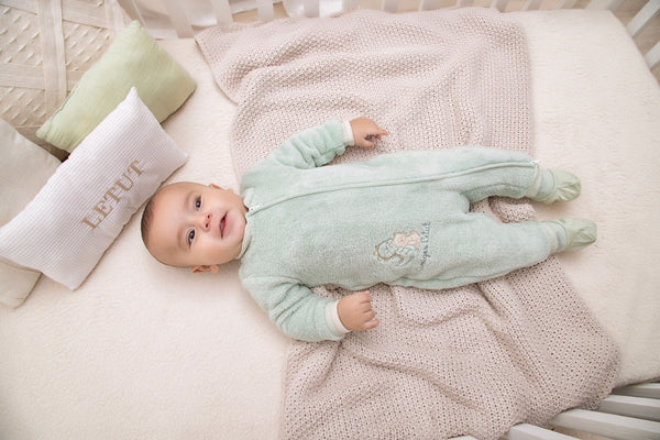 Macacão Longo Letut Baby Inverno Pelo Macio Bordado Zíper Duplo