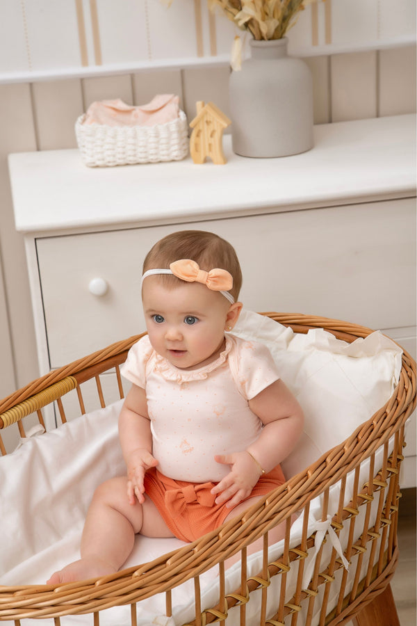 Conjunto Baby Letut com Babado, Estampa Suave e Laço - Conforto Especial