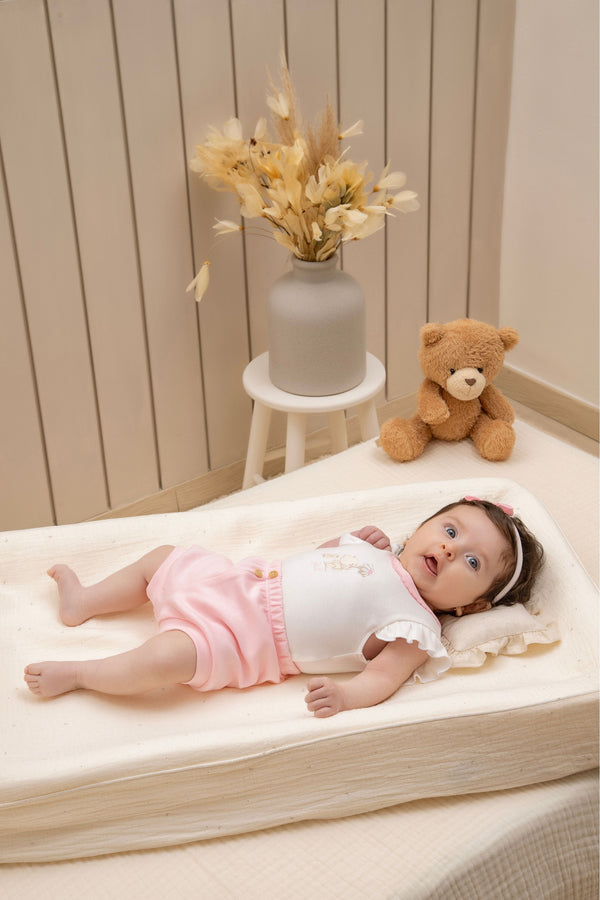 Conjunto Baby Letut Suedine Egípcio Bordado Ursinha e Babados Feminino