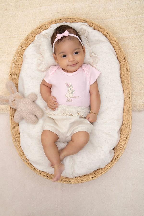 Conjunto Baby Letut Coelhinha Bordado com Shorts Babado Algodão