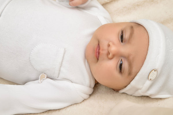 Kit Recém-Nascido Letut Plush Luxo Touca e Pantufa Orelhinhas