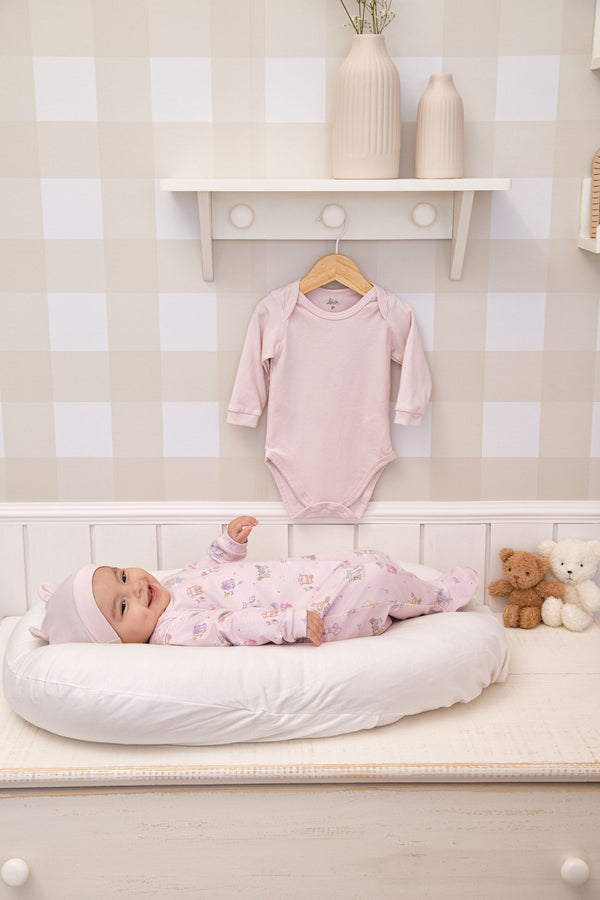 Kit Bebê Prematuro Malha Conforto com Macacão Pezinho, Body e Touca Orelhinhas