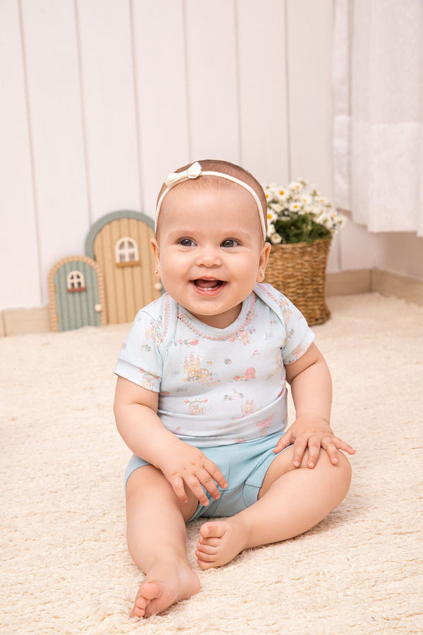 Conjunto Bebê Feminino Malha Conforto com Estampa Fadinhas e Bordado Floral