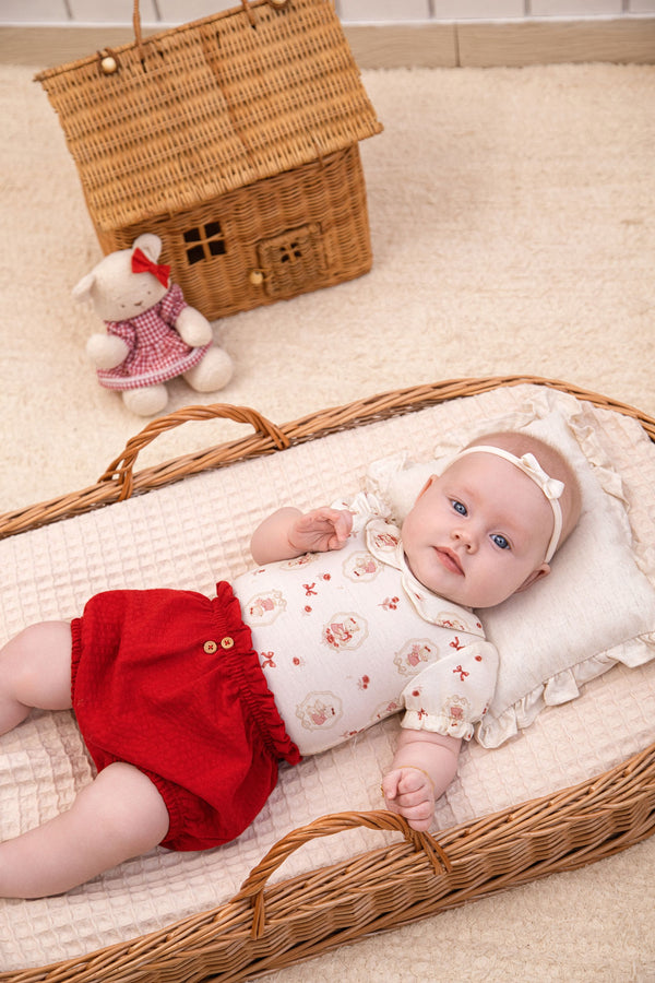 Conjunto Bebê Feminino Malha Conforto com Shorts Clochard Tricô e Manga Bufante