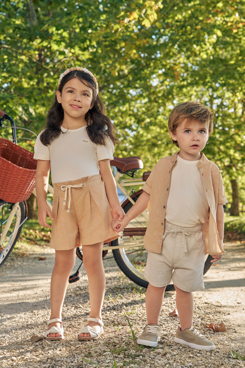 Conjunto Masculino Camisa Gola Padre com Shorts em Linho Paraiso + Yasmin Castilho - Image 2