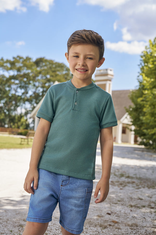 Conjunto Masculino Camiseta Náutica com Shorts Jeans Paraiso
