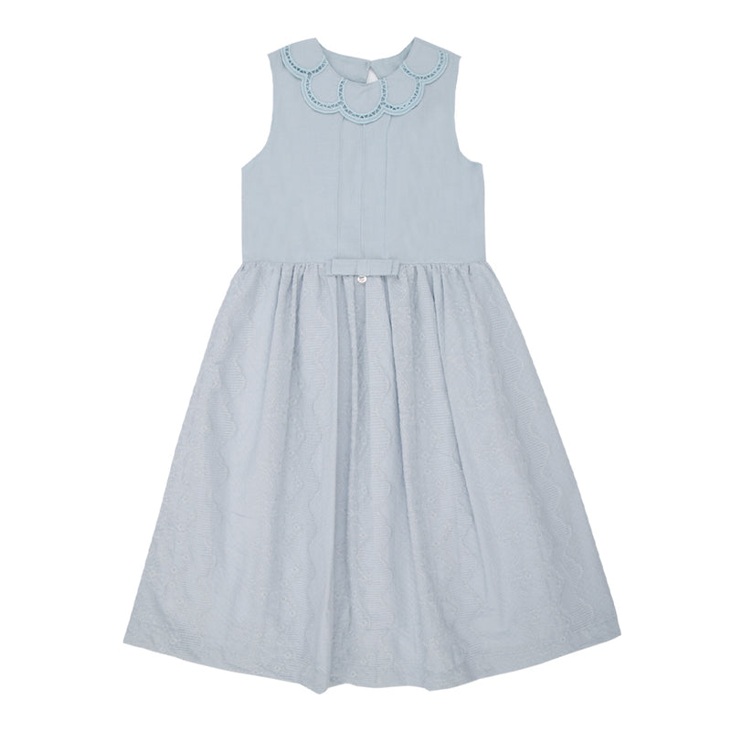 Vestido Infantil Lese com Gola Bordada Nervuras e Laço Manual - Image 8